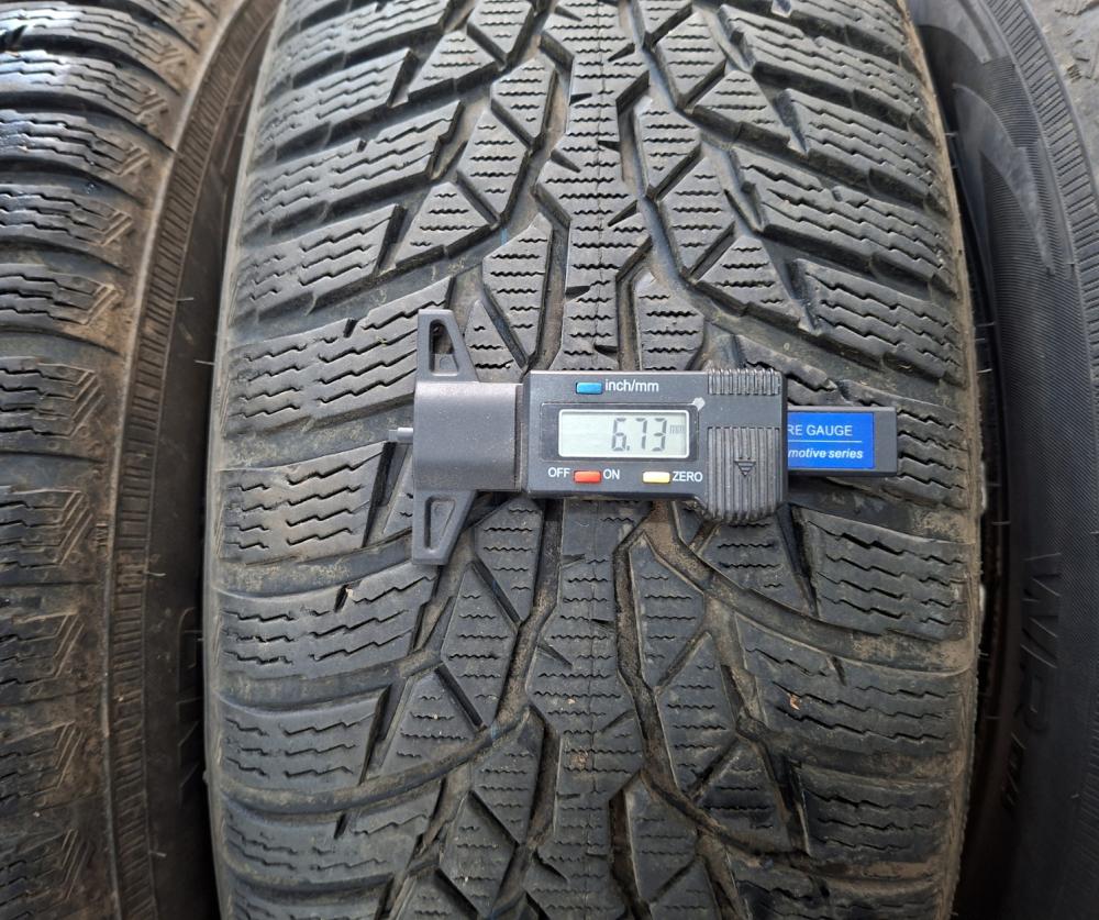 Winterrädersatz VW T5 Multivan 215/65 R 16 Gebraucht / wenig gelaufen